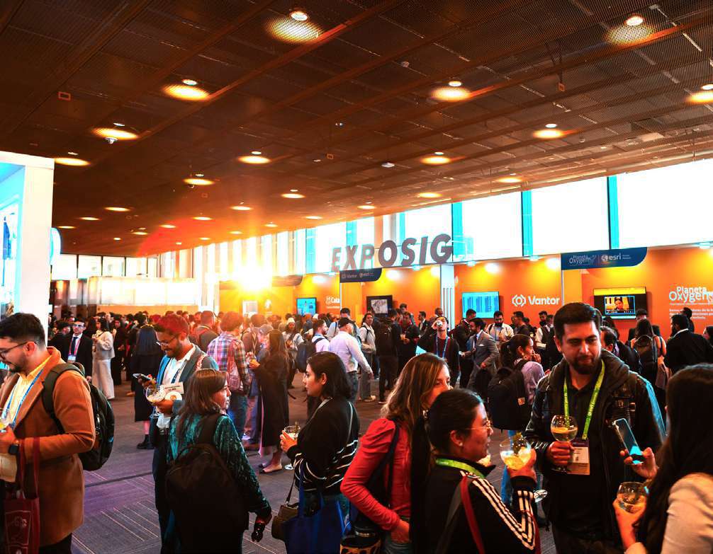 Esri — ExpoSIG · Feria comercial CUE